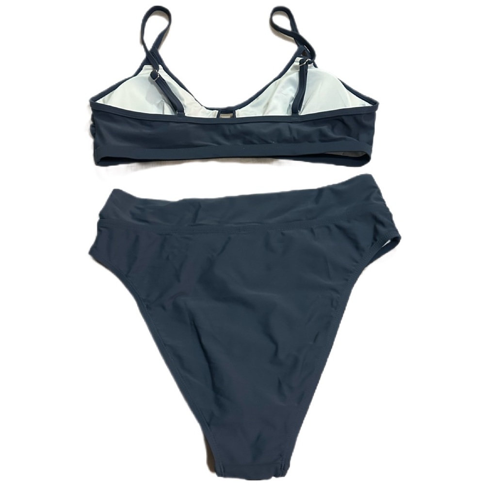 NWT/CUPSHE Two Piece Swimsuit/ Size: L - Picture 4 of 11